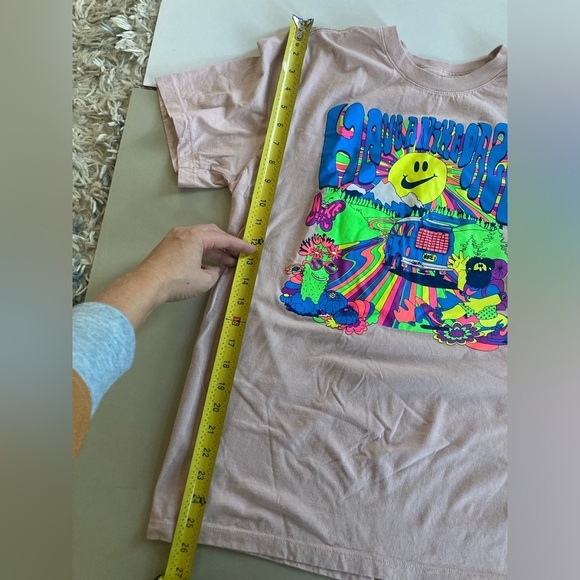 Nike Tee Shirt Have A Nike Daze Psychedelic Graphic Muted Pink size Small - Picture 8 of 11